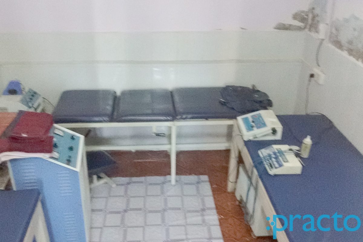 Waiting Area at Raj Physiotherapy Clinic & Rehabilation Center Agra Agra