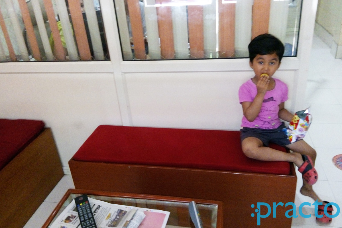 Waiting Area at Pratap Dental Care Center Tajganj Agra