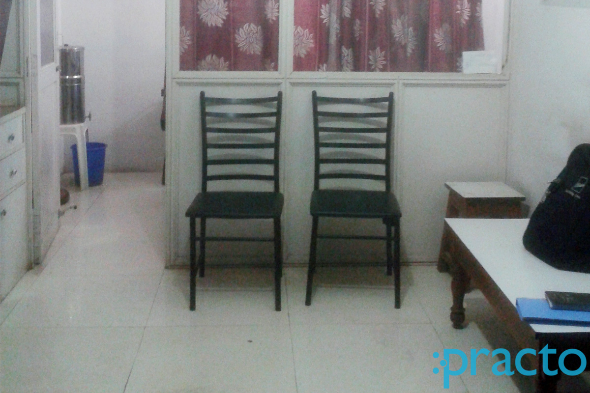 Waiting Area at Migraine Clinic Panchvati Nashik