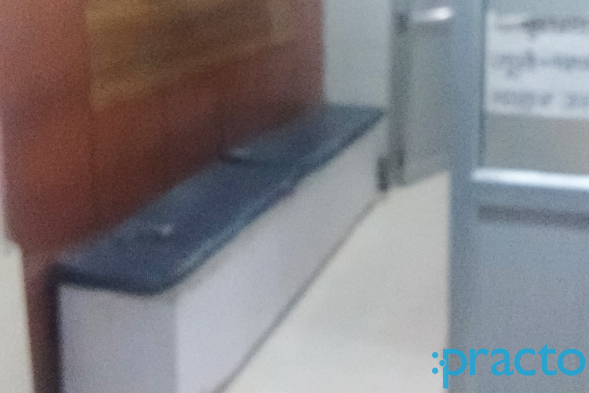 Waiting Area at Pawan Dental Clinic Tajganj Agra