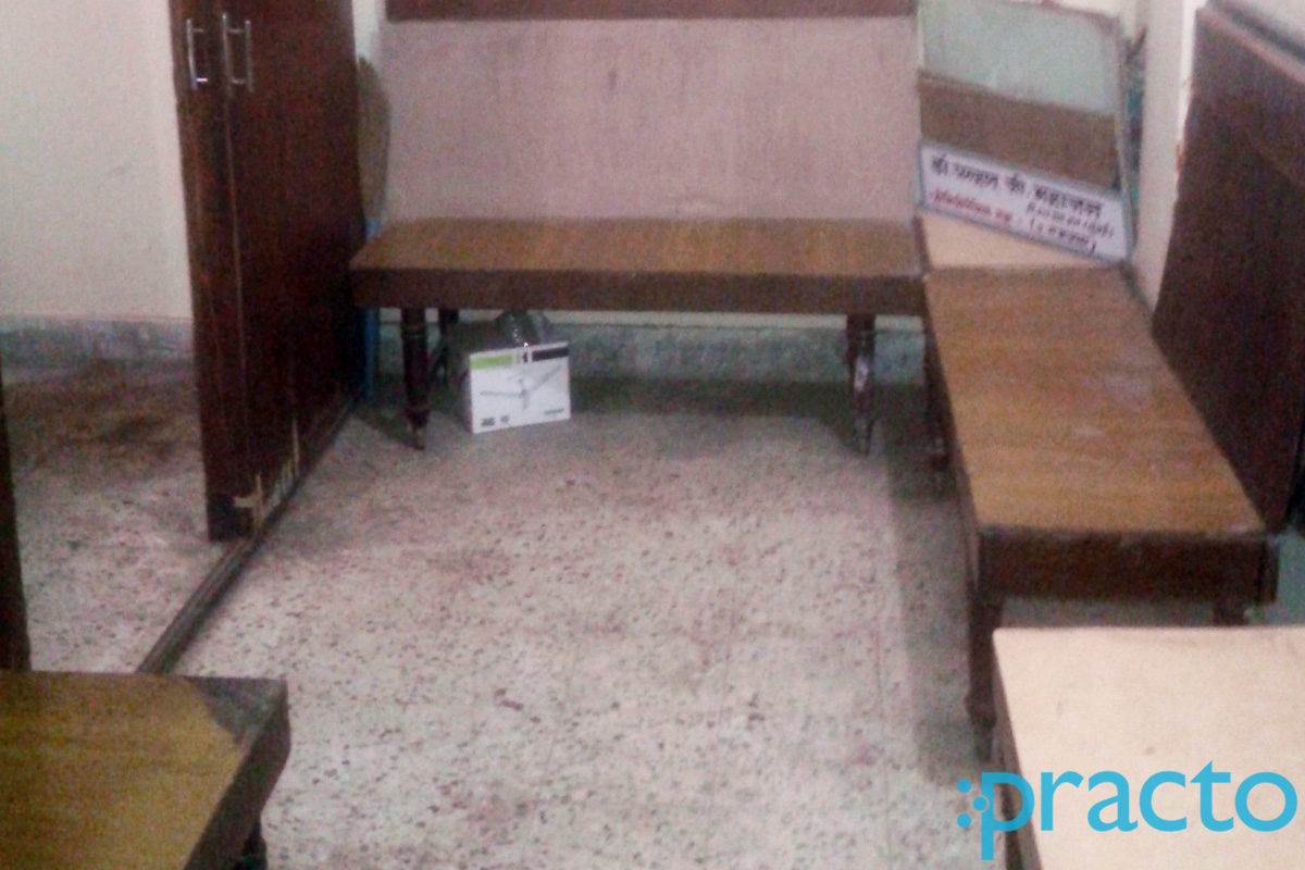 Waiting Area at Shraddha Homeopathy Clinic Ravivar Peth Nashik