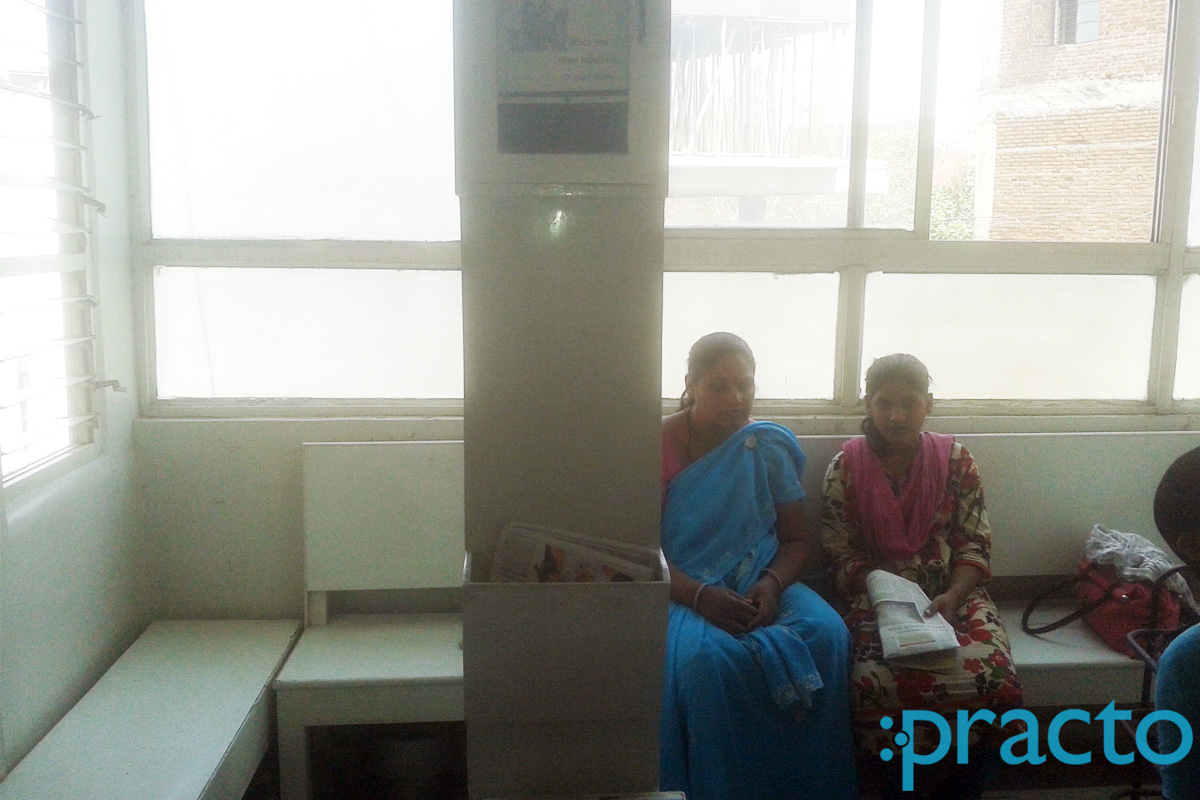 Waiting Area at Dr. Vinay Kakatkar Dental Clinic Nashik Nashik
