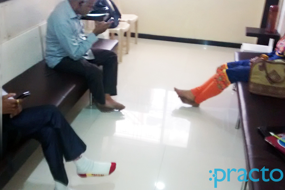 Waiting Area at Chest Clinic Mahal Nagpur
