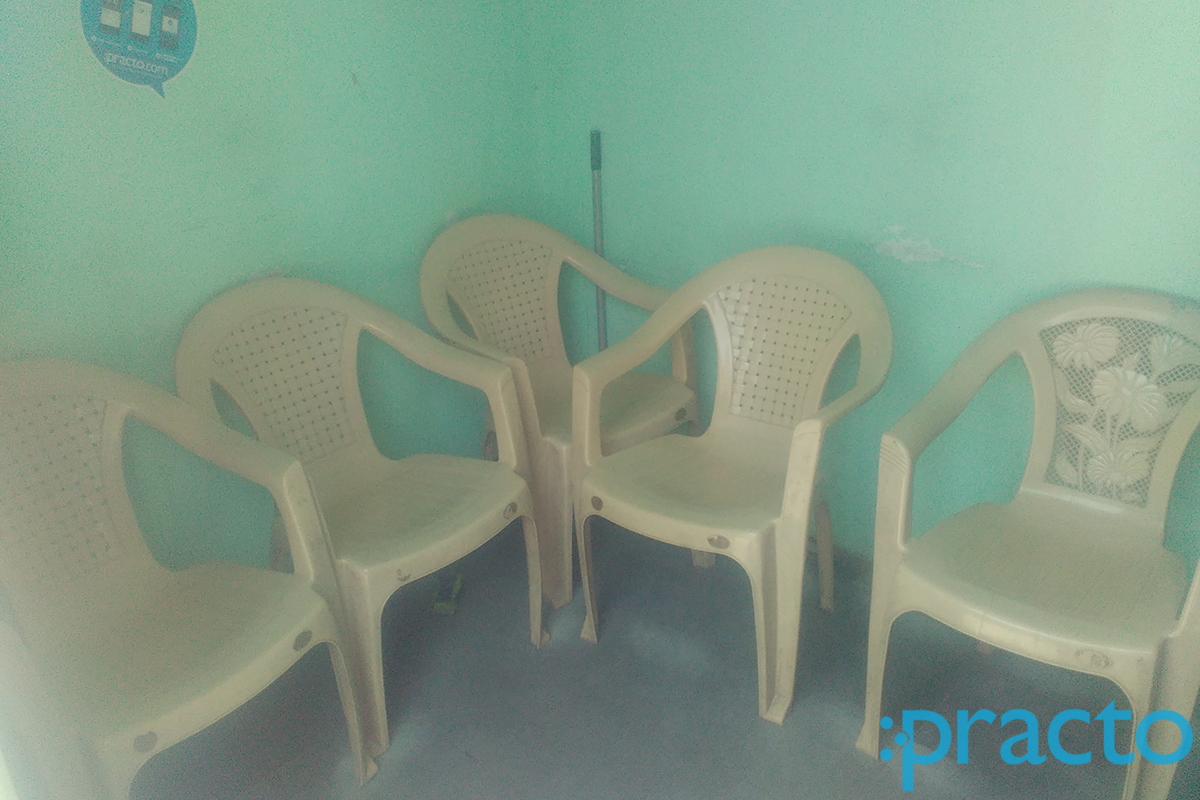 Waiting Area at New Hope Clinic Malakpet Hyderabad