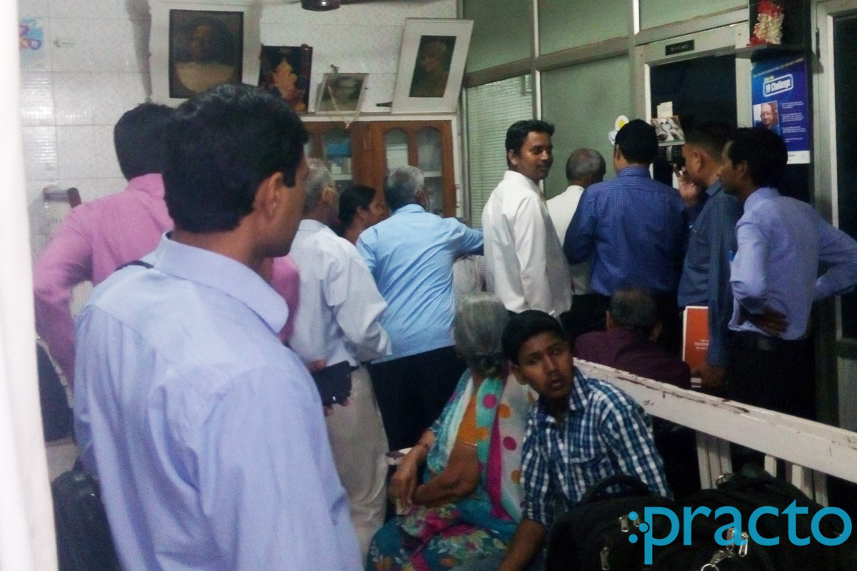 Waiting Area at Nathu Clinic Raja Bazar Lucknow