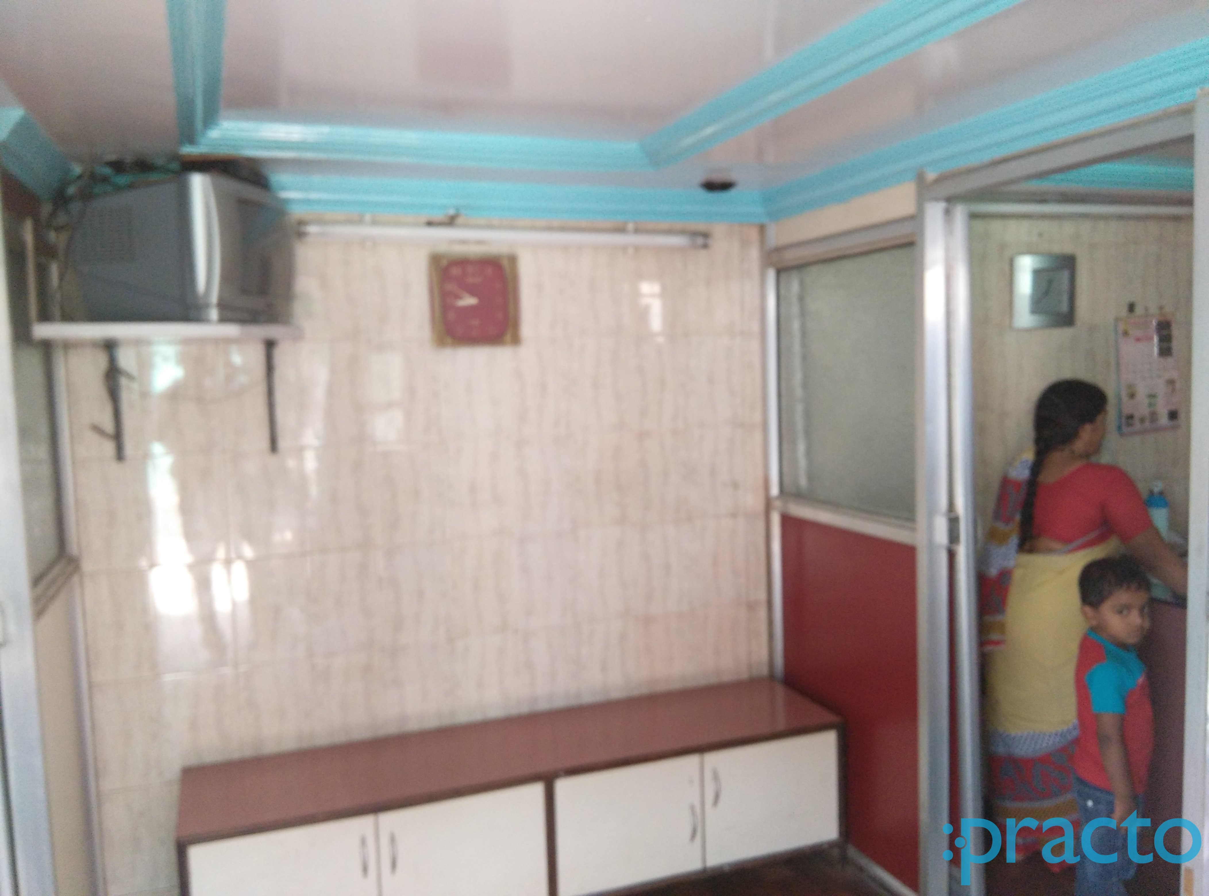 Waiting Area at Khan Clinic Shivajinagar Pune