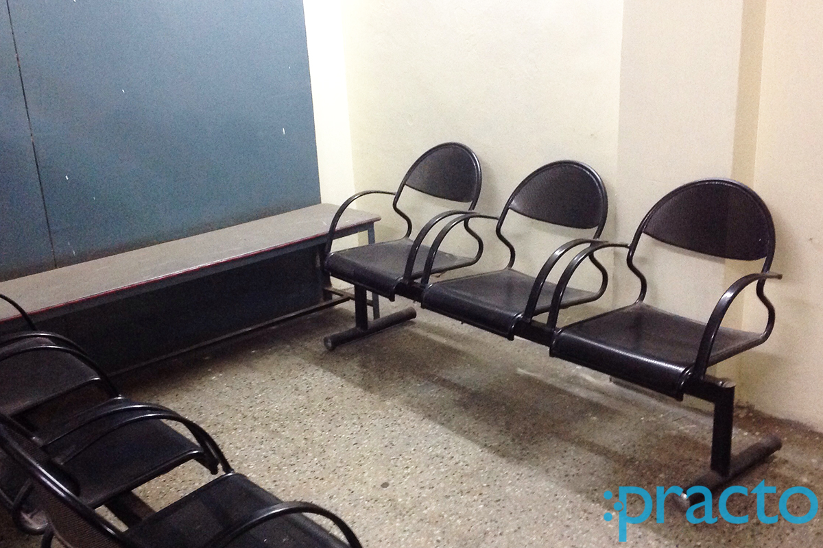 Waiting Area at Raju Clinic Mallepally Hyderabad