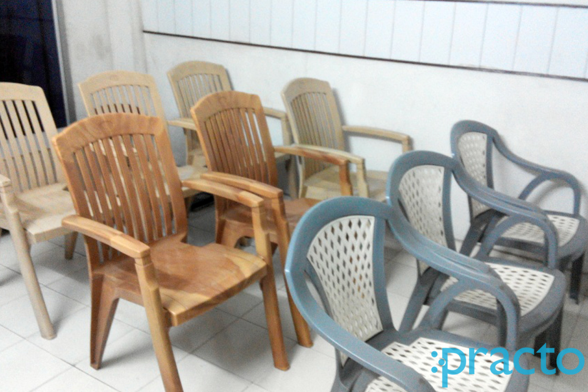 Waiting Area at Dr. M. Baskaran Selvapathy's Clinic Ayanavaram Chennai
