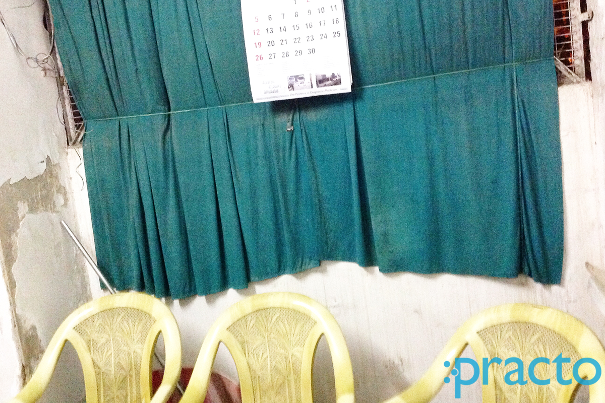 Waiting Area at Shalini Clinic Vijaynagar Colony Hyderabad