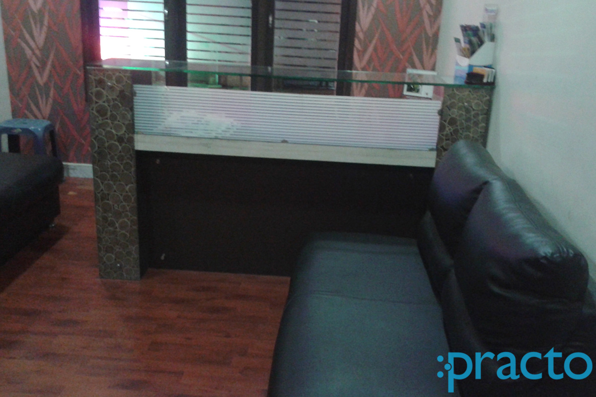 Reception at Radhikaa's Smile-In Dental Hospital Srinagar Colony Hyderabad