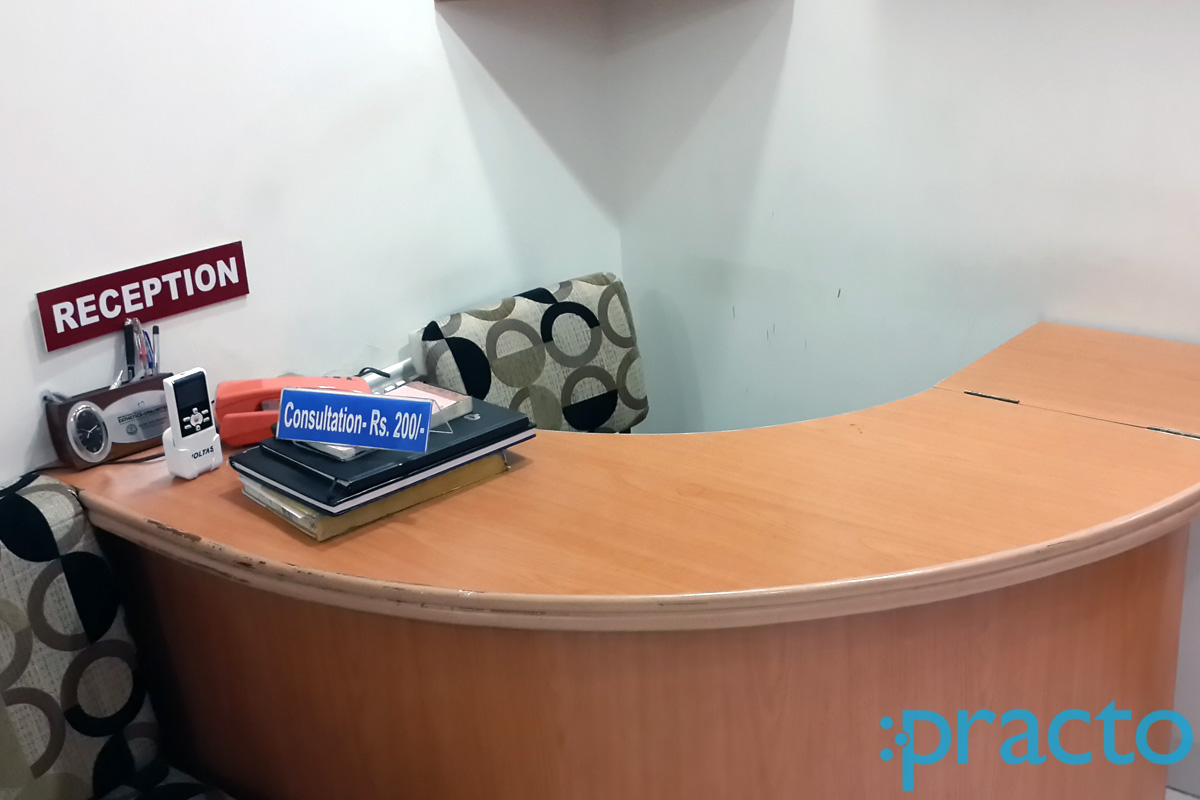Dr. Rajeev Srivastava's Tooth Basics Dental Care Centre Old Palasia Indore