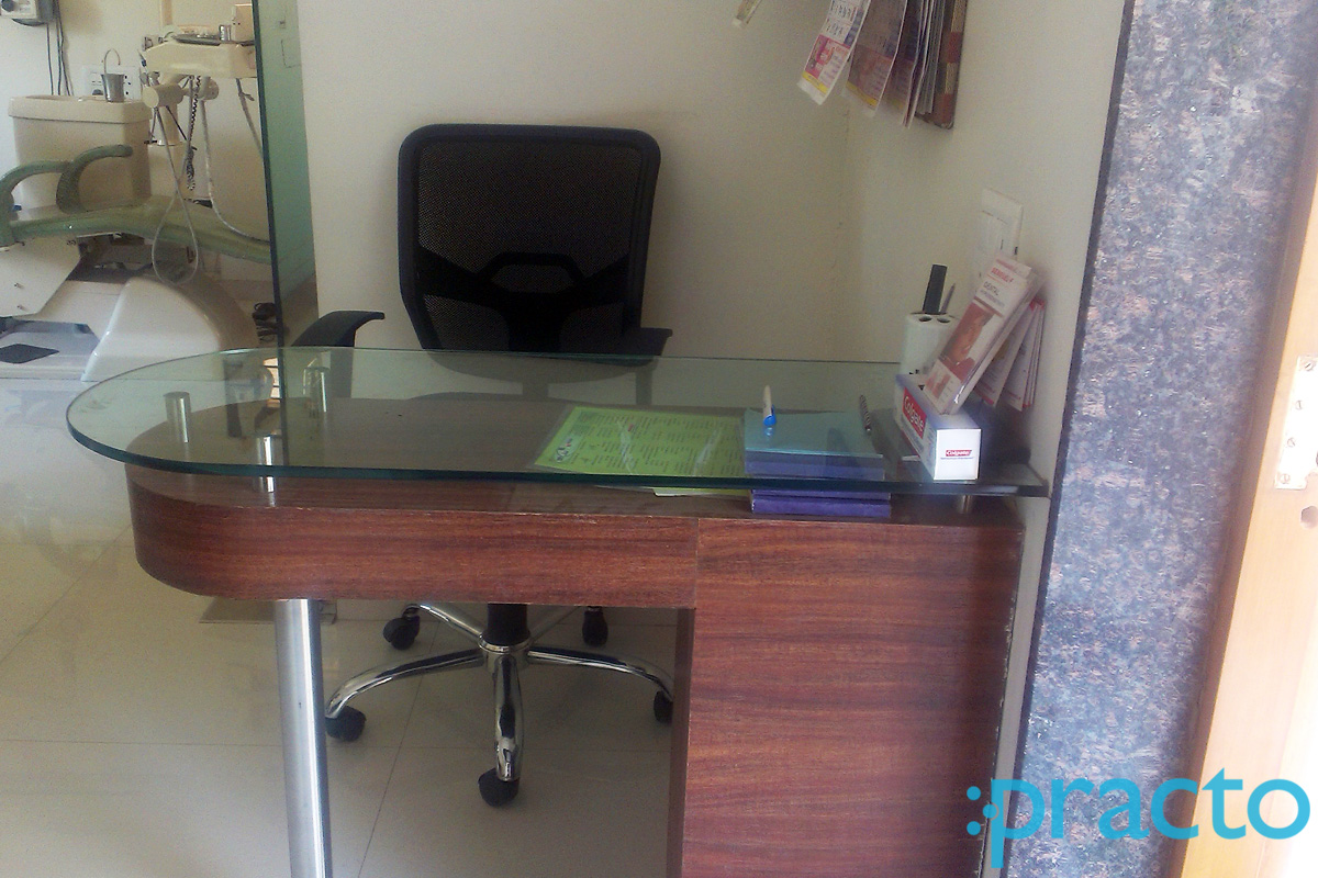 Dr. Meenal Wadikar Dental Clinic  Cidco Colony Nashik