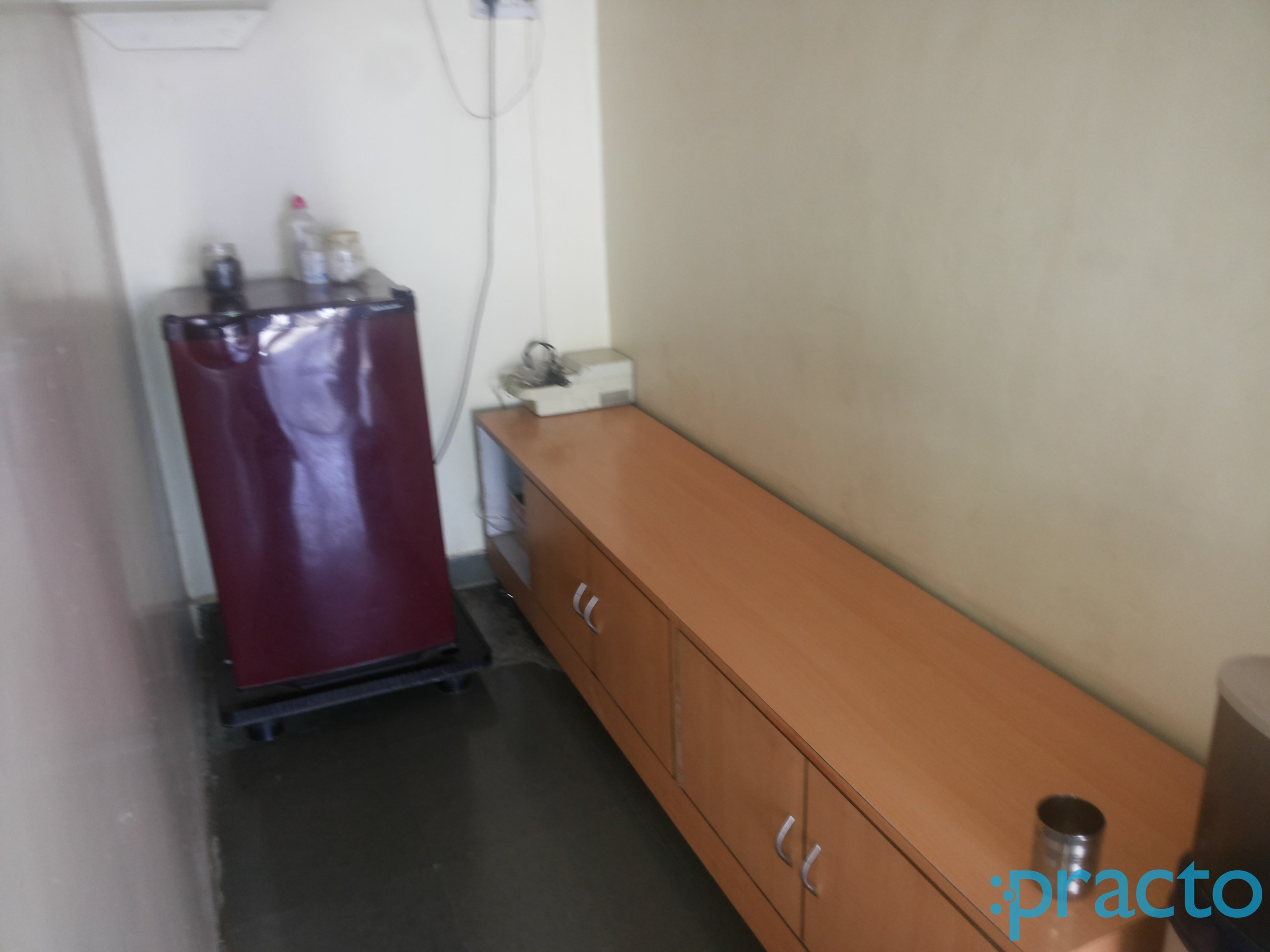 Waiting Area at Shanti Clinic Mundhwa Pune
