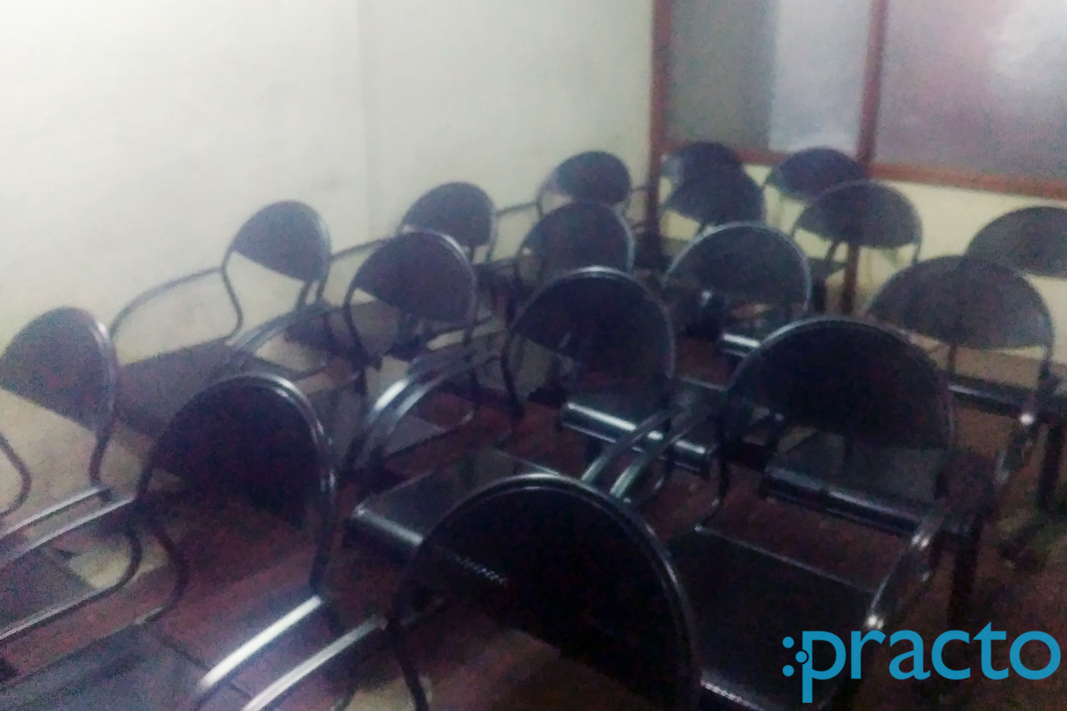 Waiting Area at Akber Eye Clinic Charminar Hyderabad