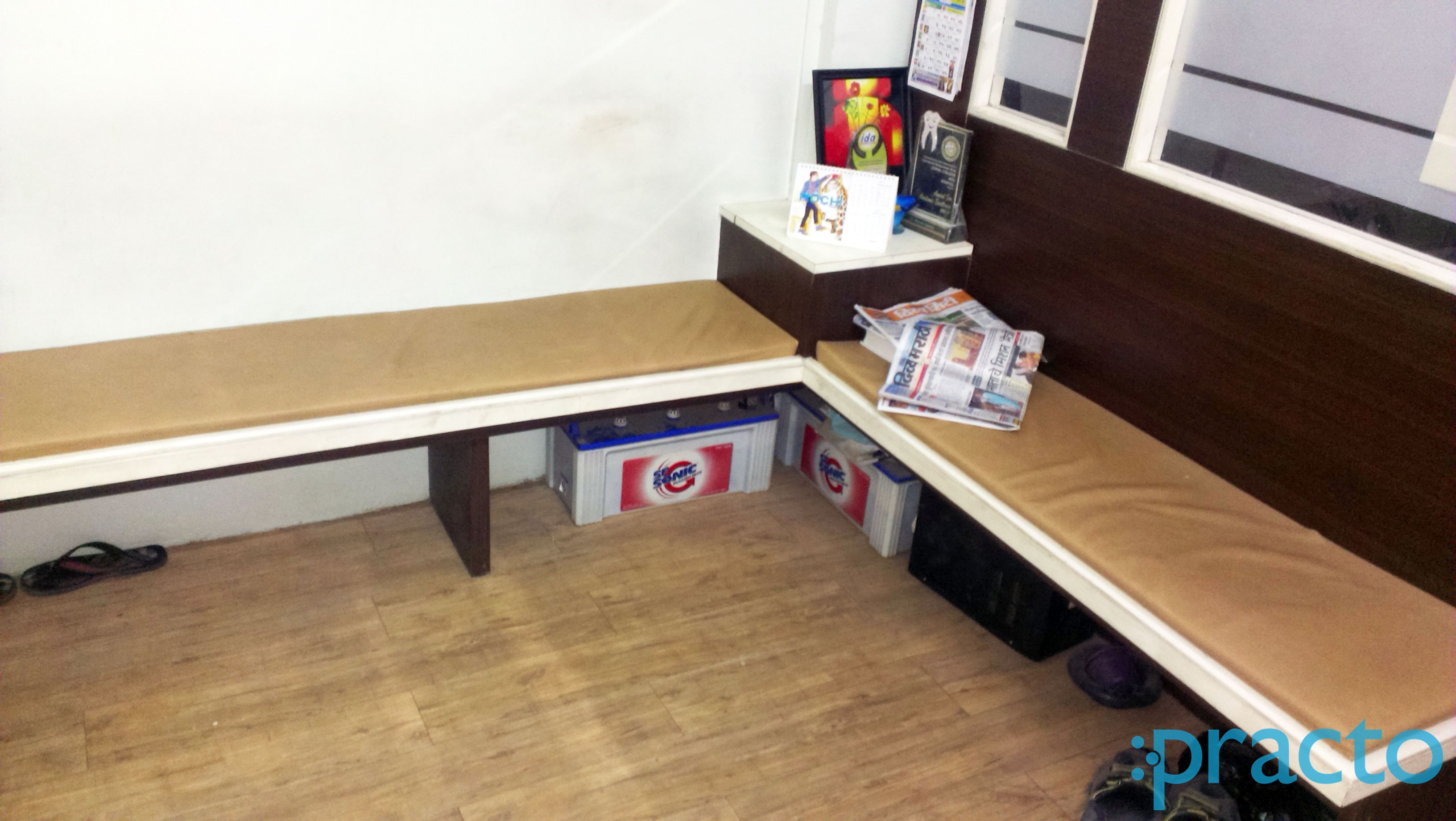 Waiting Area at Hari Om Dental Clinic Indira Nagar Nashik