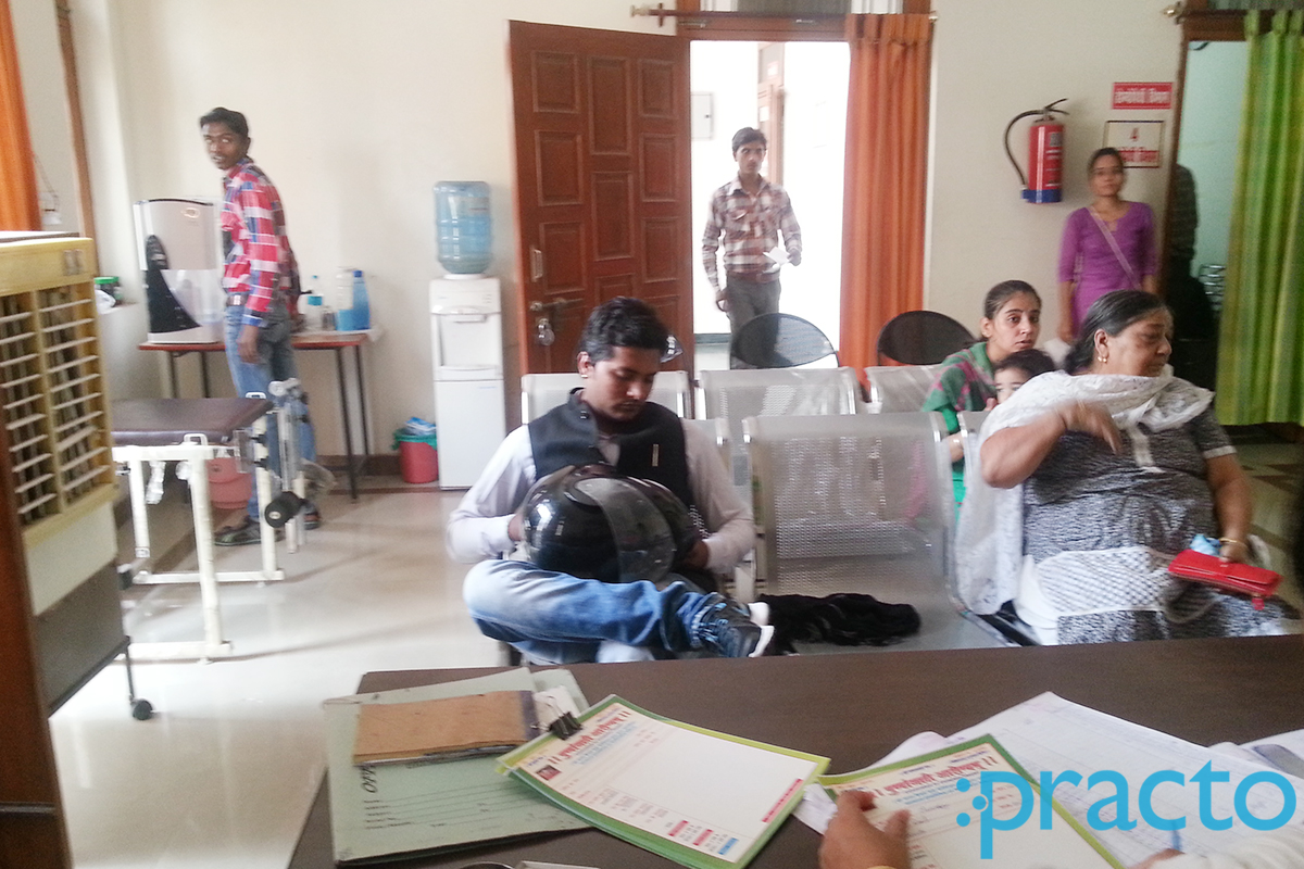Waiting Area at Pushpanjali Arogyam (Homeopathic & Physiotherapic Trust) Aishbagh Lucknow