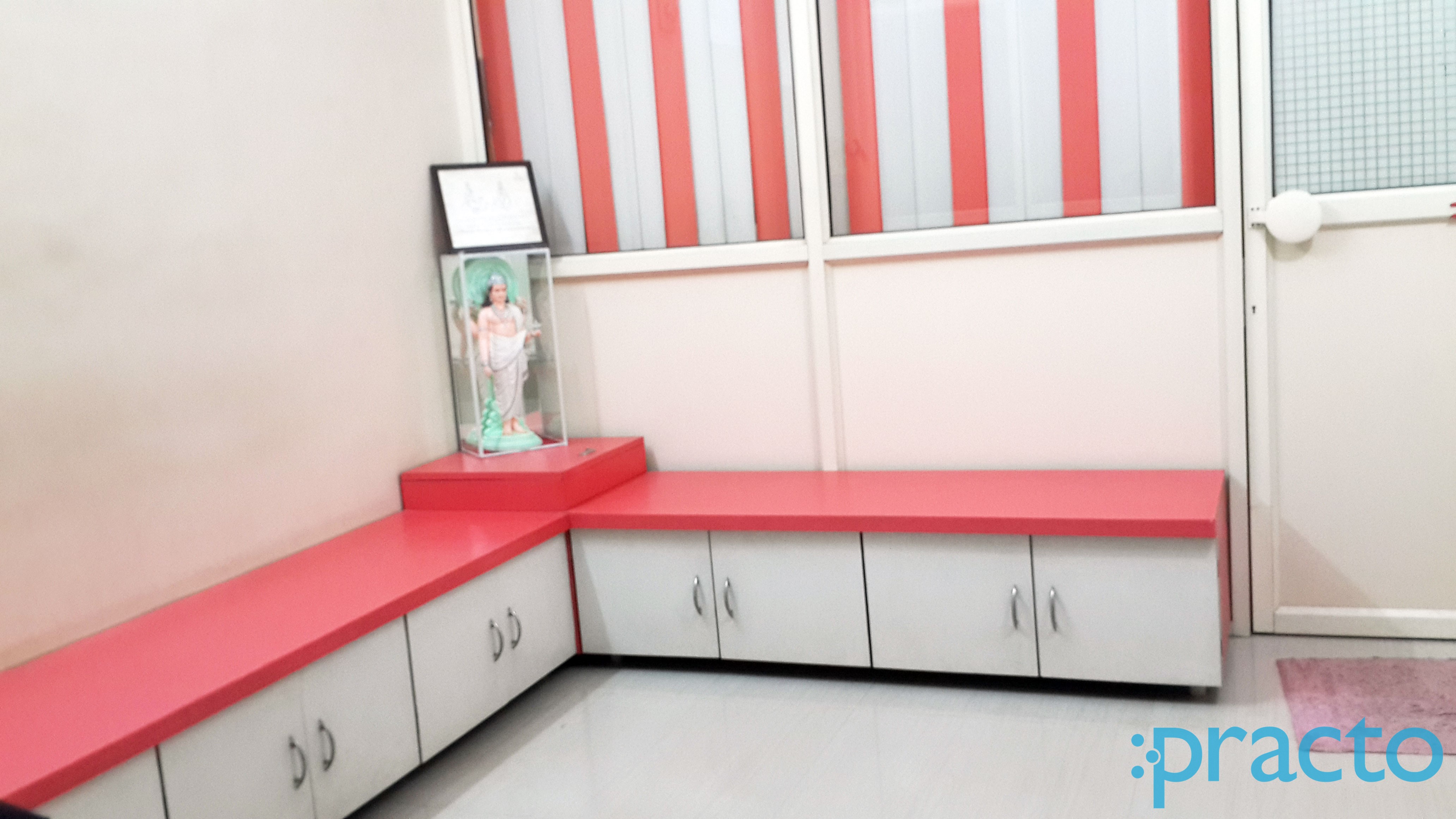 Waiting Area at Kapse Clinic Sawarkar Nagar Nashik
