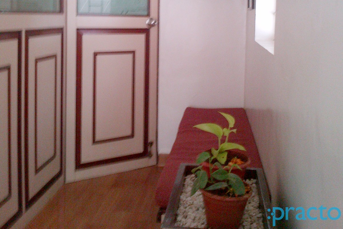 Waiting Area at Dr Ghorpade's Dental Care Shaniwar Peth Pune