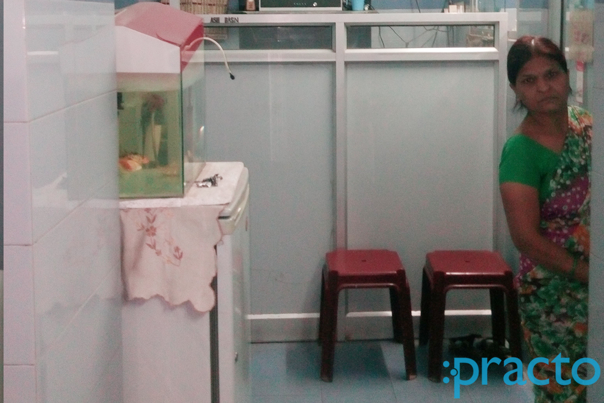Waiting Area at Kohli Clinic Raja Bazar Lucknow