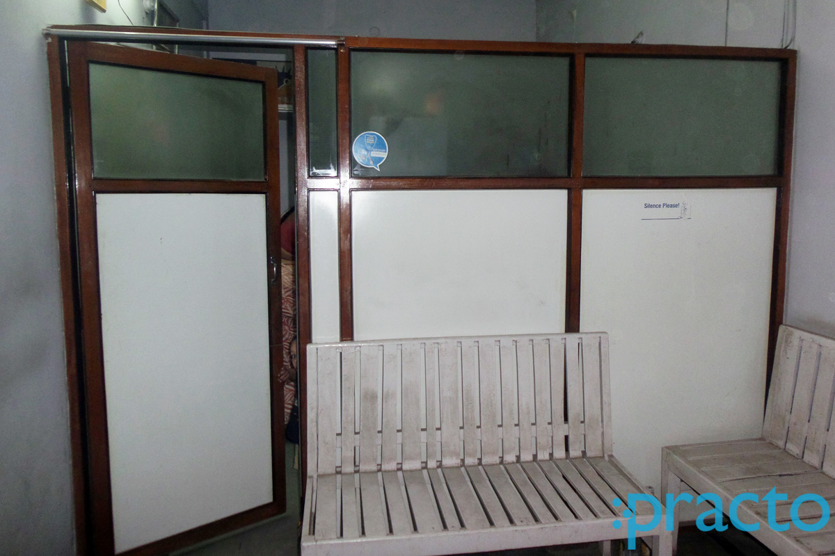 Waiting Area at Hampa Clinic Gandhinagar Hyderabad
