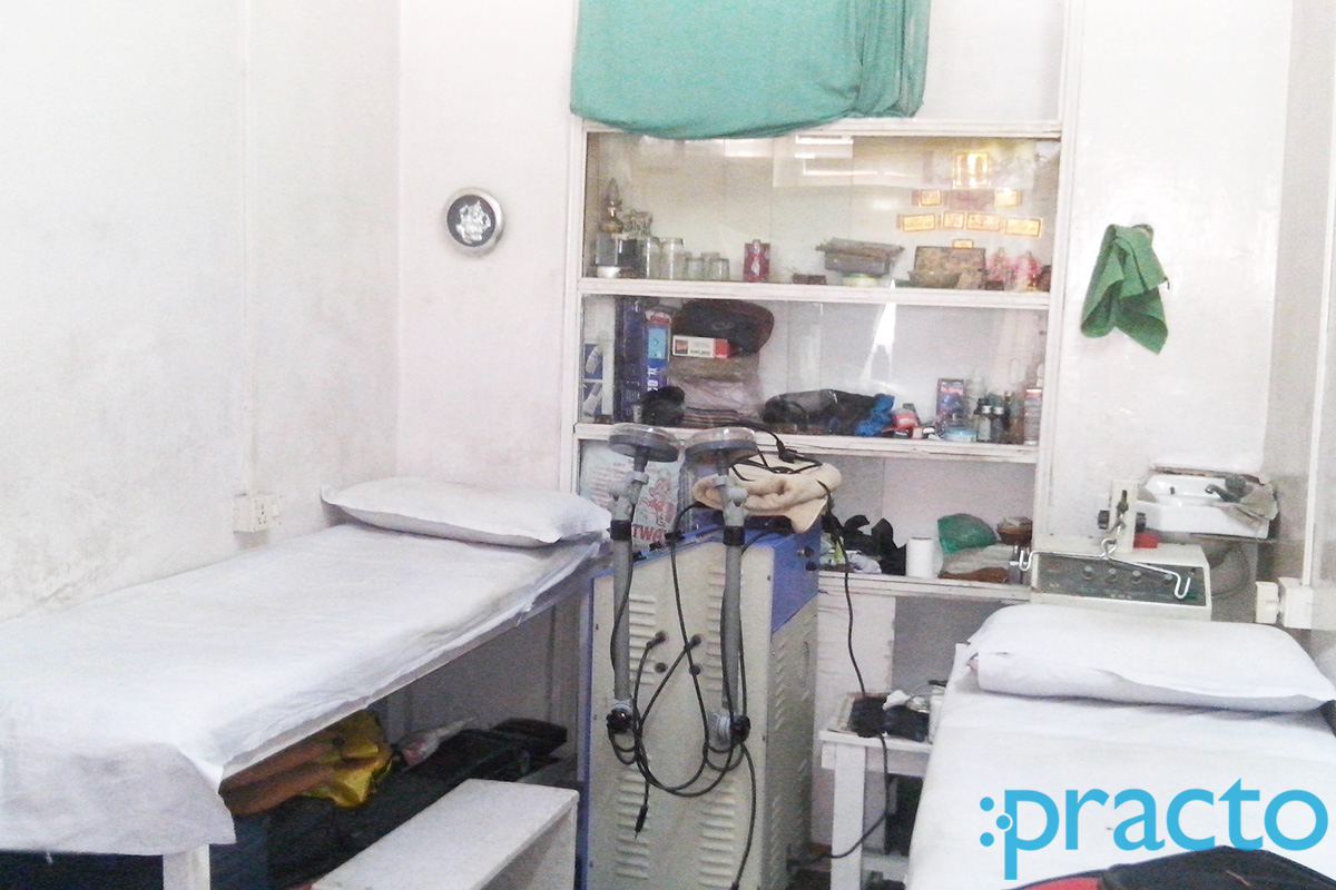 Services at Baslas Physiotherapy Centre Nai Ki Mandi Agra