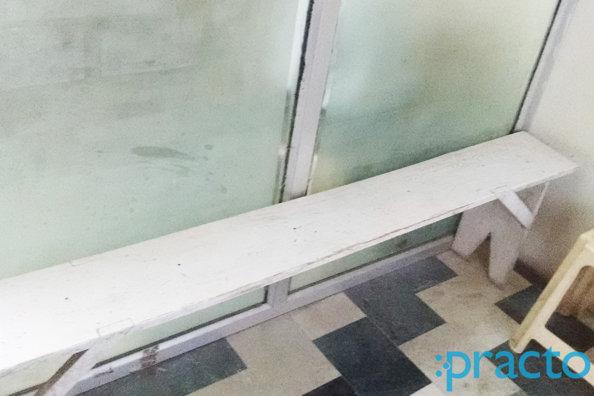 Dr. S. P. Bhardwaj's Clinic Tajganj Agra
