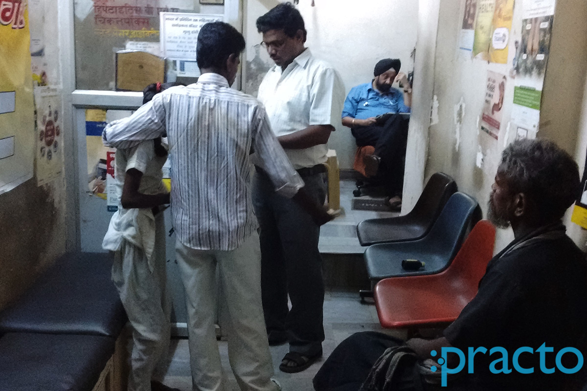 Gujral Clinic Chhipitola Agra