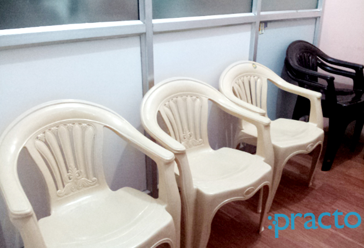 Waiting Area at Dharshan Dental Clinic Mugalivakkam Chennai