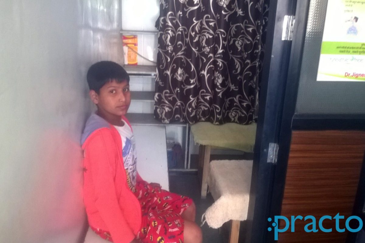 Waiting Area at Dhanvantari Clinic Udhna Surat