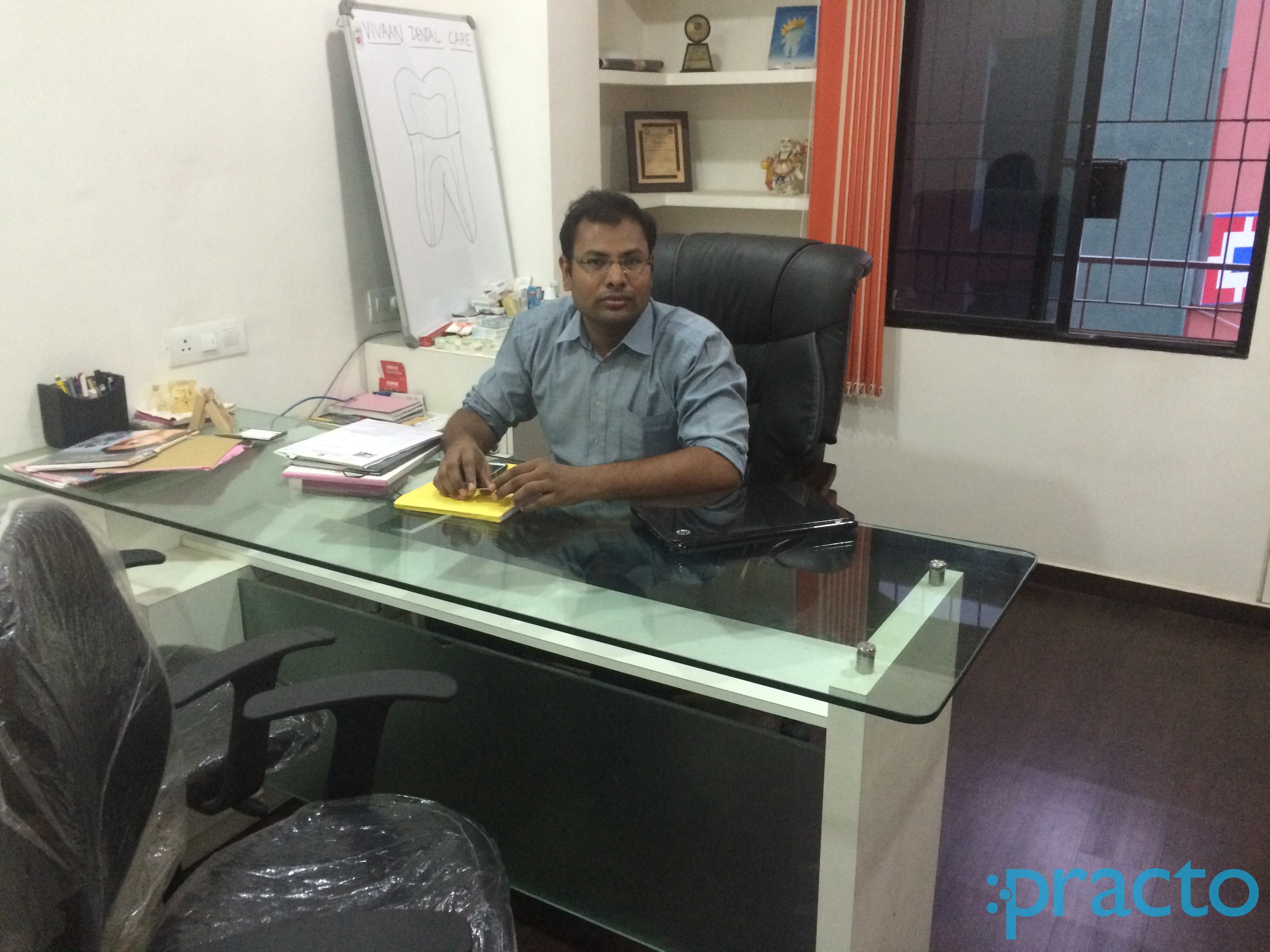 Consultation Room at Vivaan Dental Care Akota Vadodara