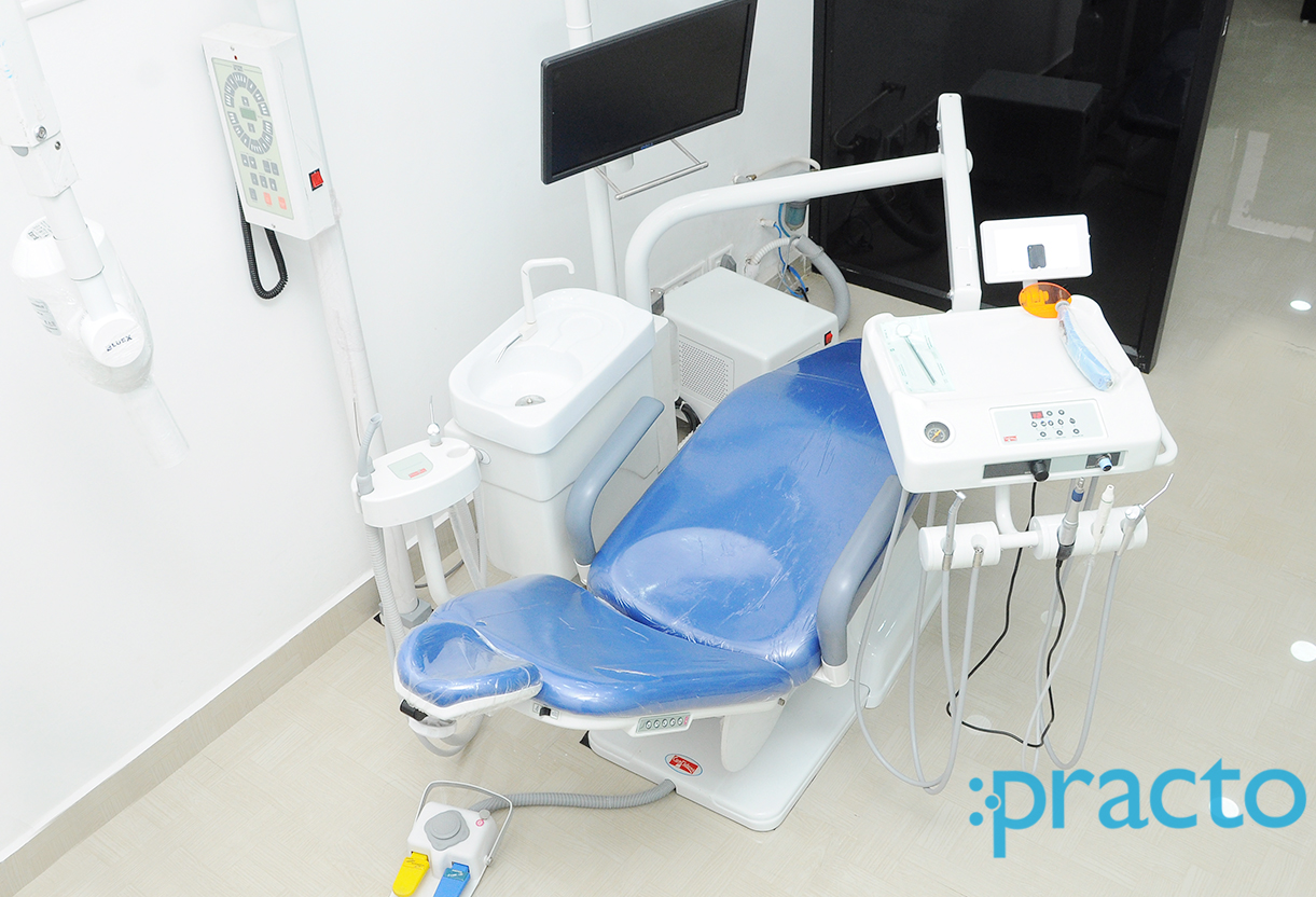 OPD/Ward at Dr. R. Lakshimi Prabha Dental Clinic Vadapalani Chennai