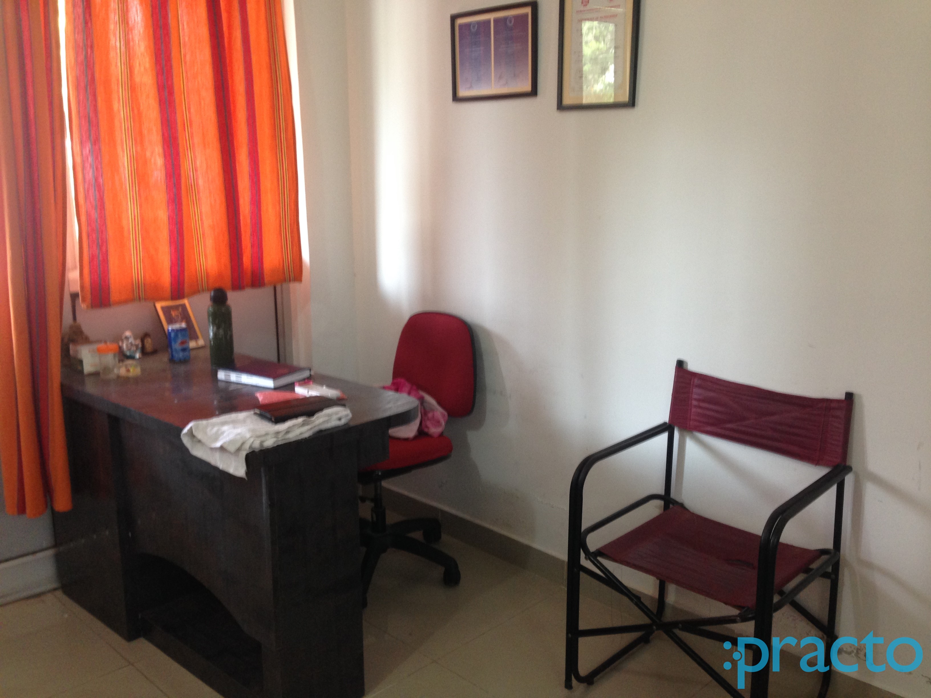 Reception at Riddhi Physiotherapy & Spine Care Centre Gotri Vadodara