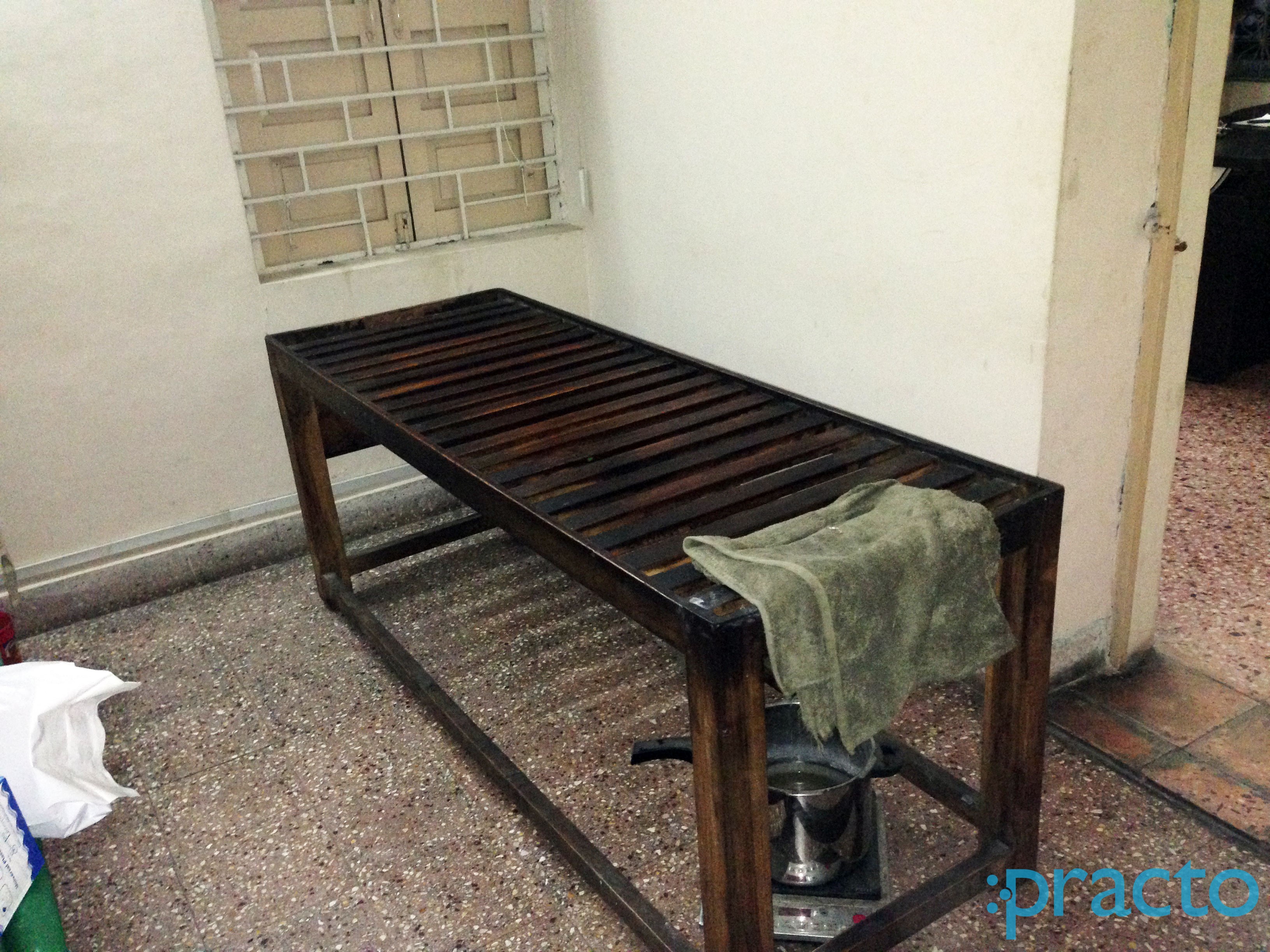 Waiting Area at Dr. Falguni Shah Subhanpura Vadodara