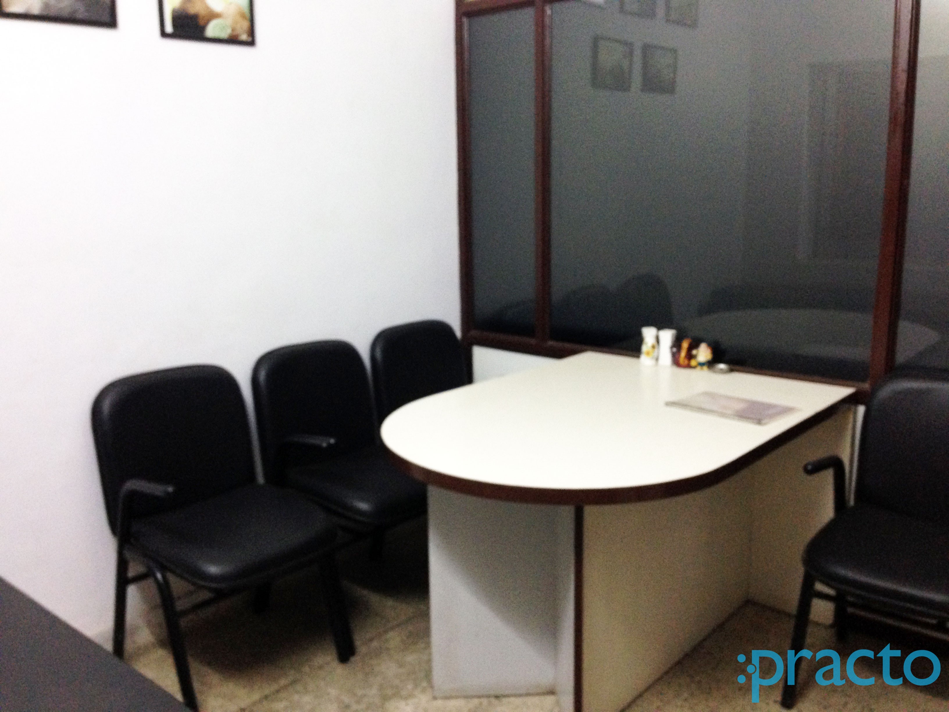 Waiting Area at Ayushmaan Aayurveda Panchkarma Clinic Subhanpura Vadodara