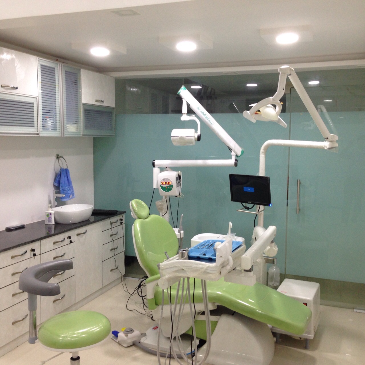 Services at Dentincare Dental Clinic Kharghar Navi Mumbai