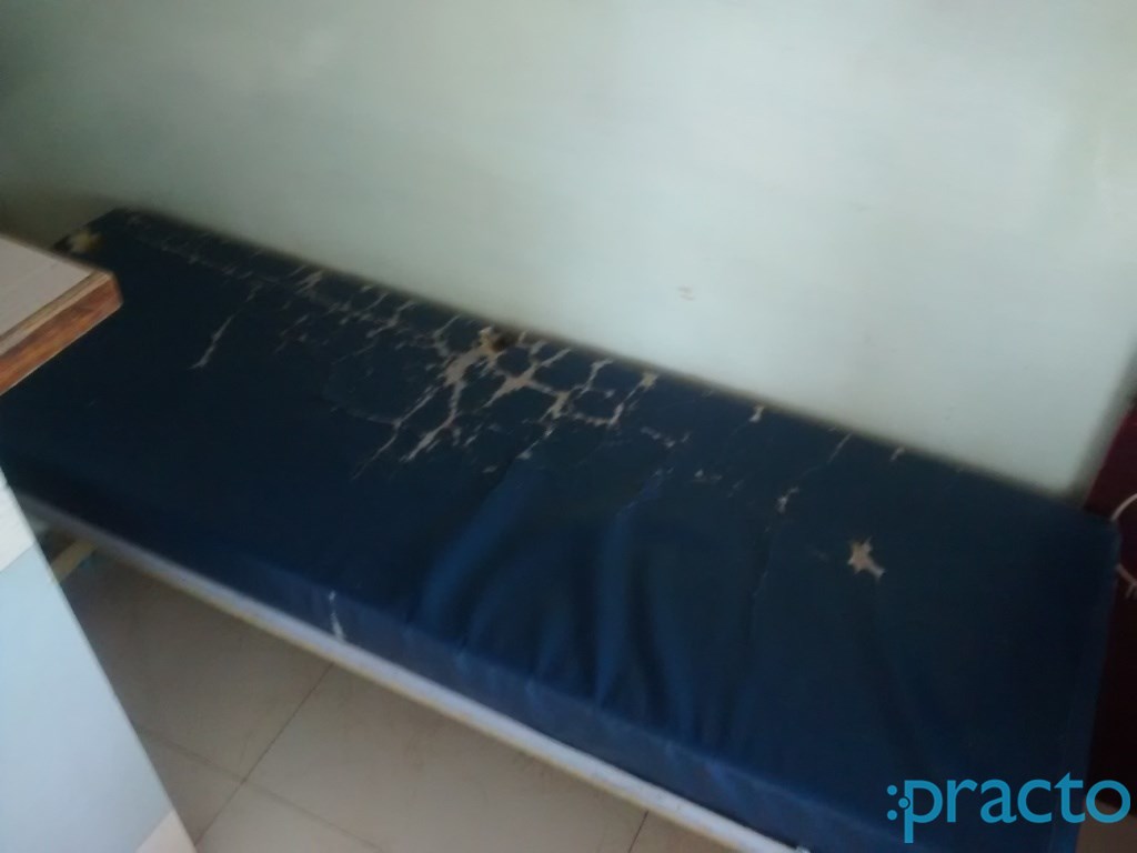 Waiting Area at Shri Dental Clinic Parvat Surat