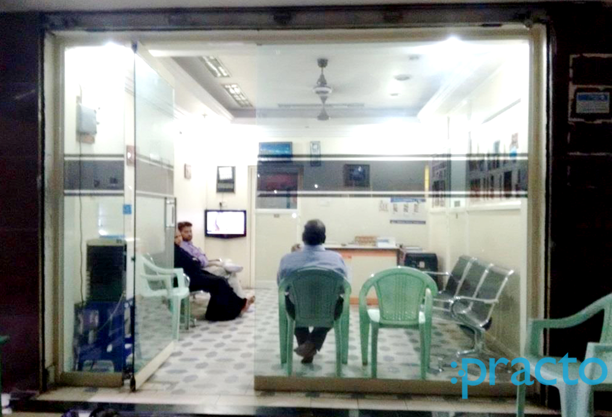Entrance at Shine 32 Dental Hospital Suryaraopet Vijayawada