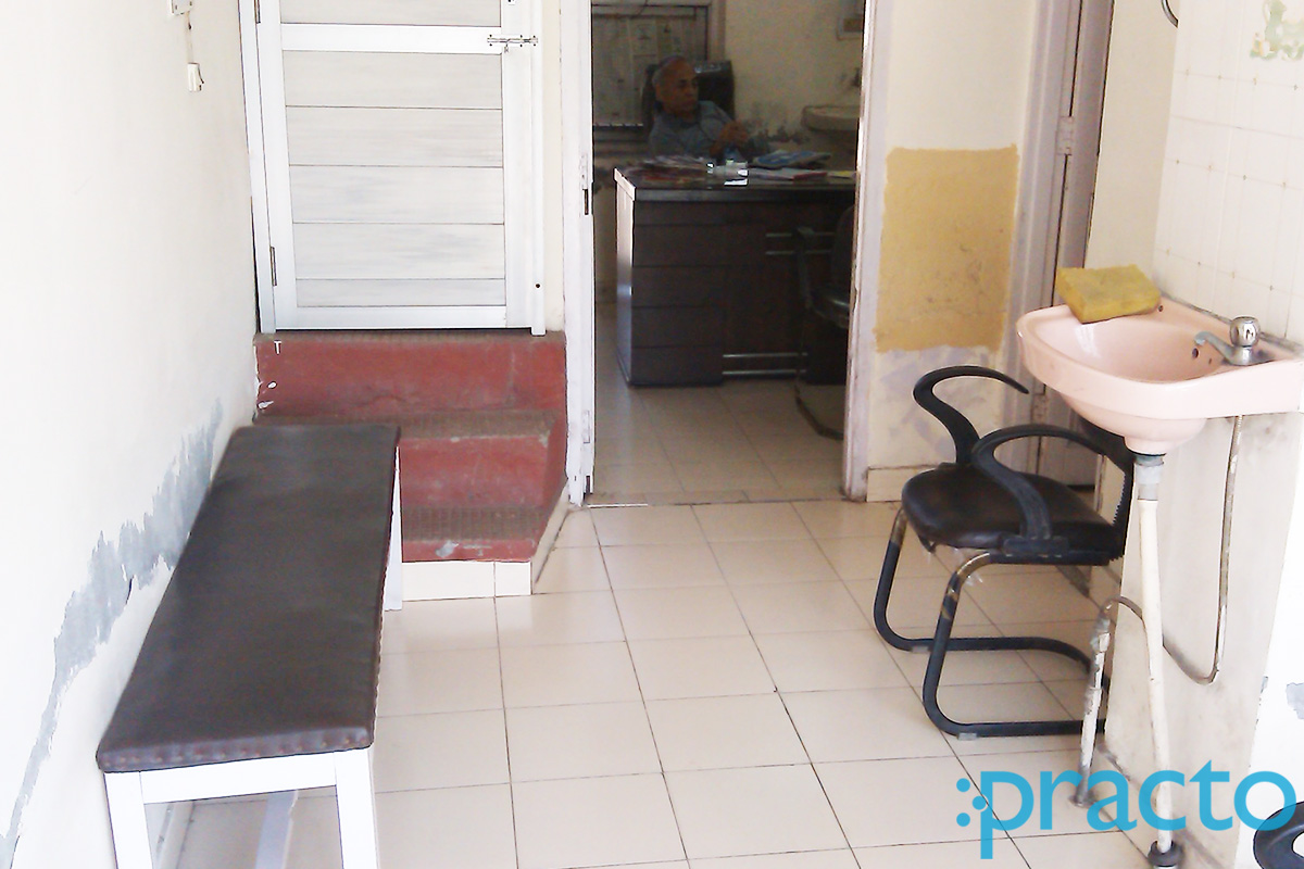 Waiting Area at Kataria Clinic Sanjay Gandhi Colony Ludhiana