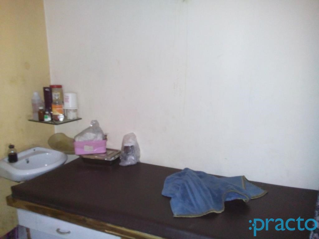Shreeji Clinic Dindoli Surat
