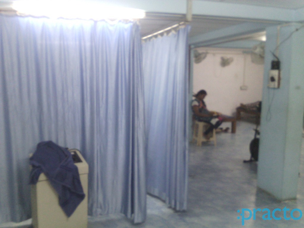 Reception at Shiv Physiotherapy Clinic Katargam Surat