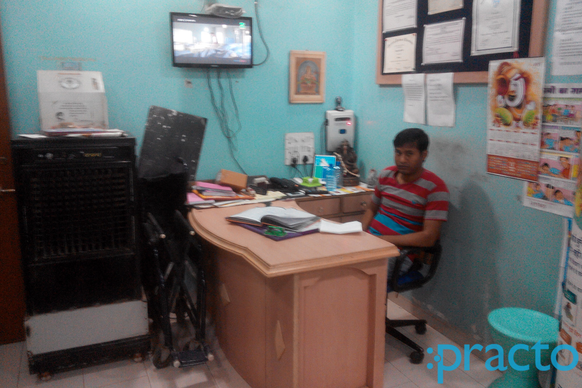 Reception at Dr Deepak Jain's Clinic New Palasia Indore