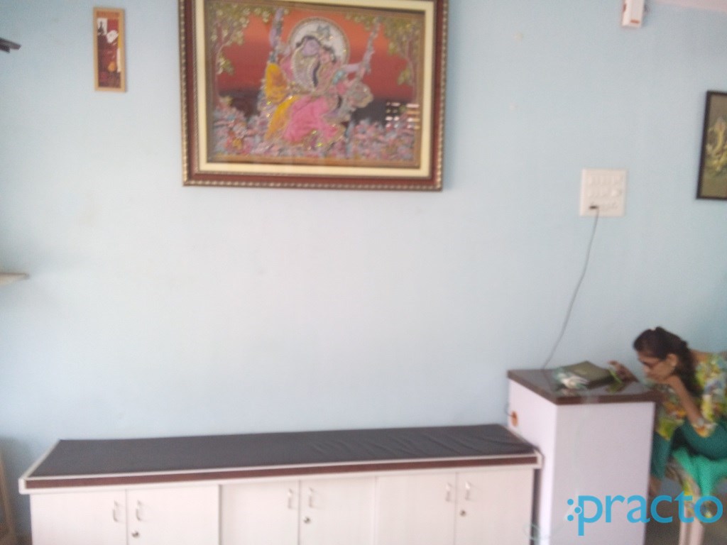 Reception at Sri Om Clinic Amroli Surat