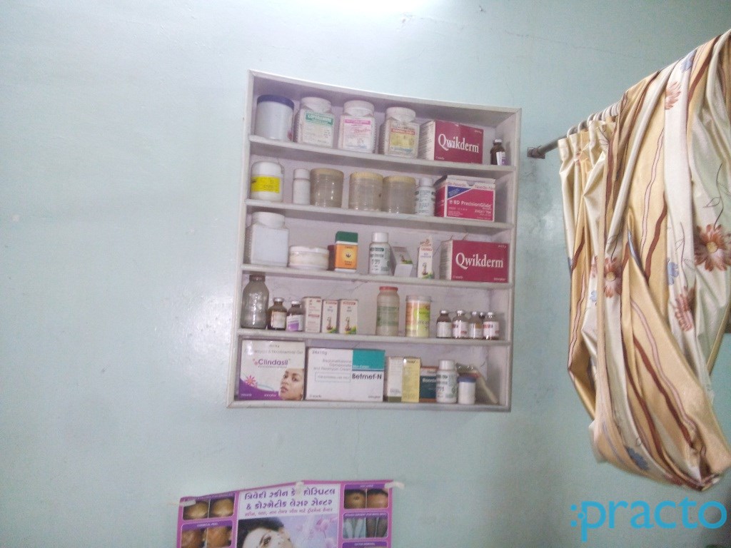 Services at Hetal Clinic Varachha Road Surat