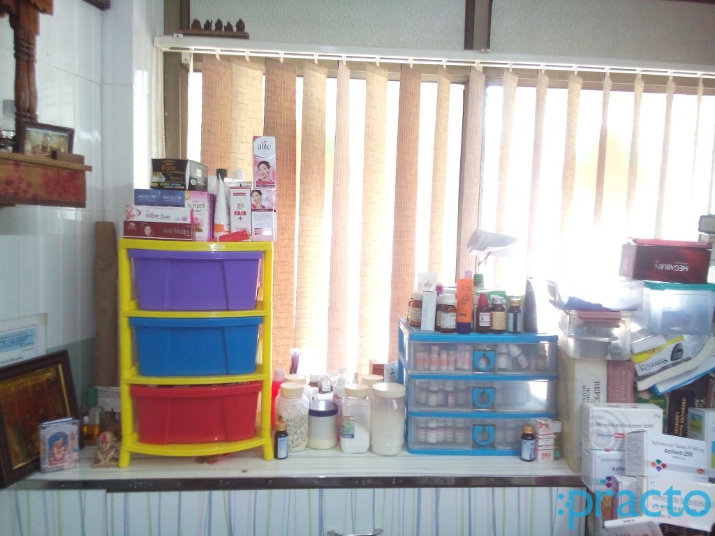 Services at Hari Krishna Clinic Nana Varachha Surat