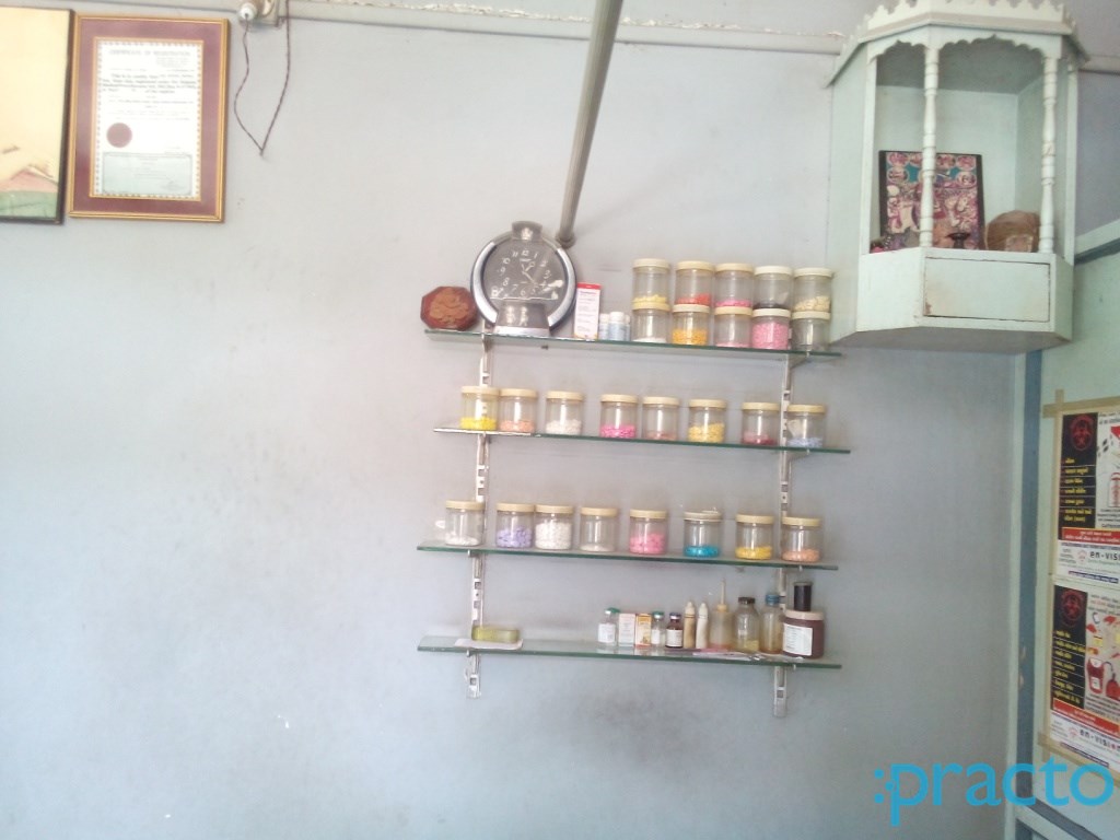 Services at Prarthna Clinic Varachha Road Surat