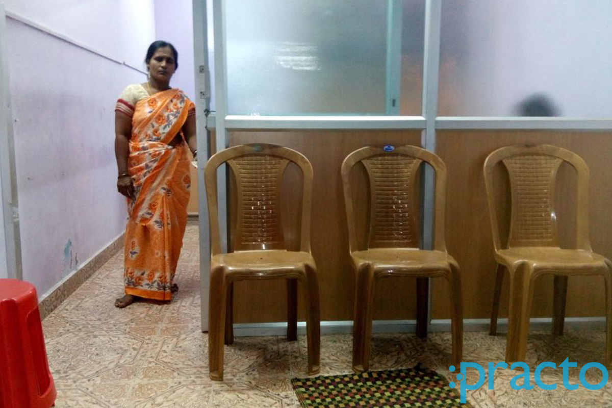 Waiting Area at Dr.Mohana Sundhari's Skin Clinic Thiruvottiyur Chennai