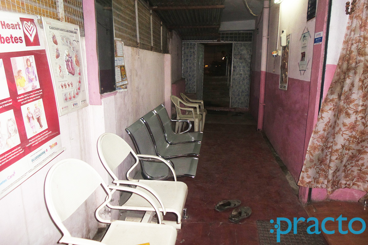 Waiting Area at Teja Clinic Vidyanagar Hyderabad