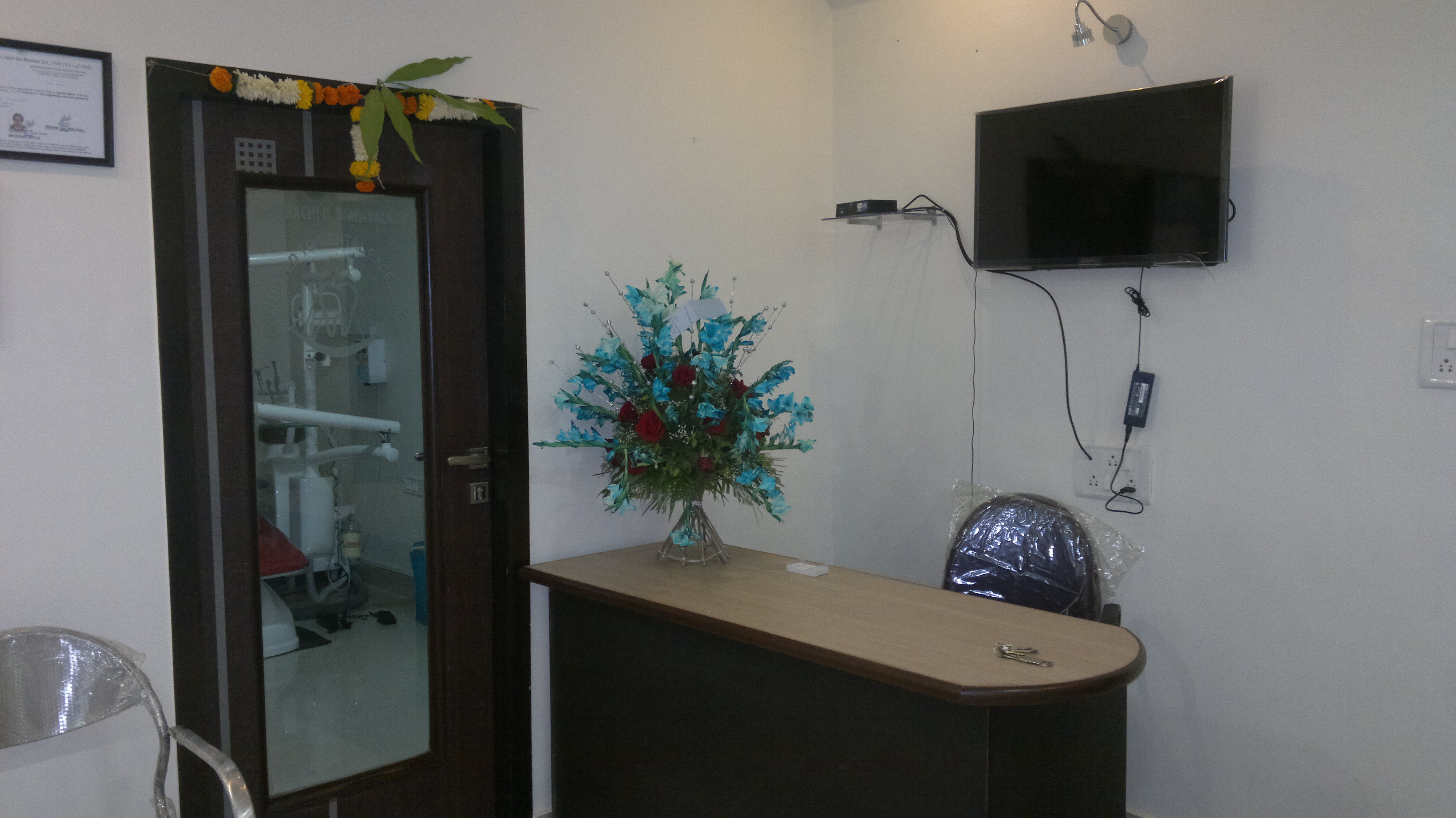 Aruna Dental Clinic. Charni Road Mumbai