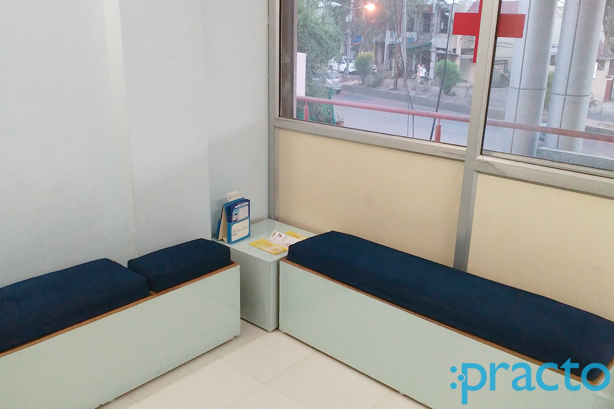 Waiting Area at Dr. Chaya Jain Kid's Clinic Arera Colony Bhopal