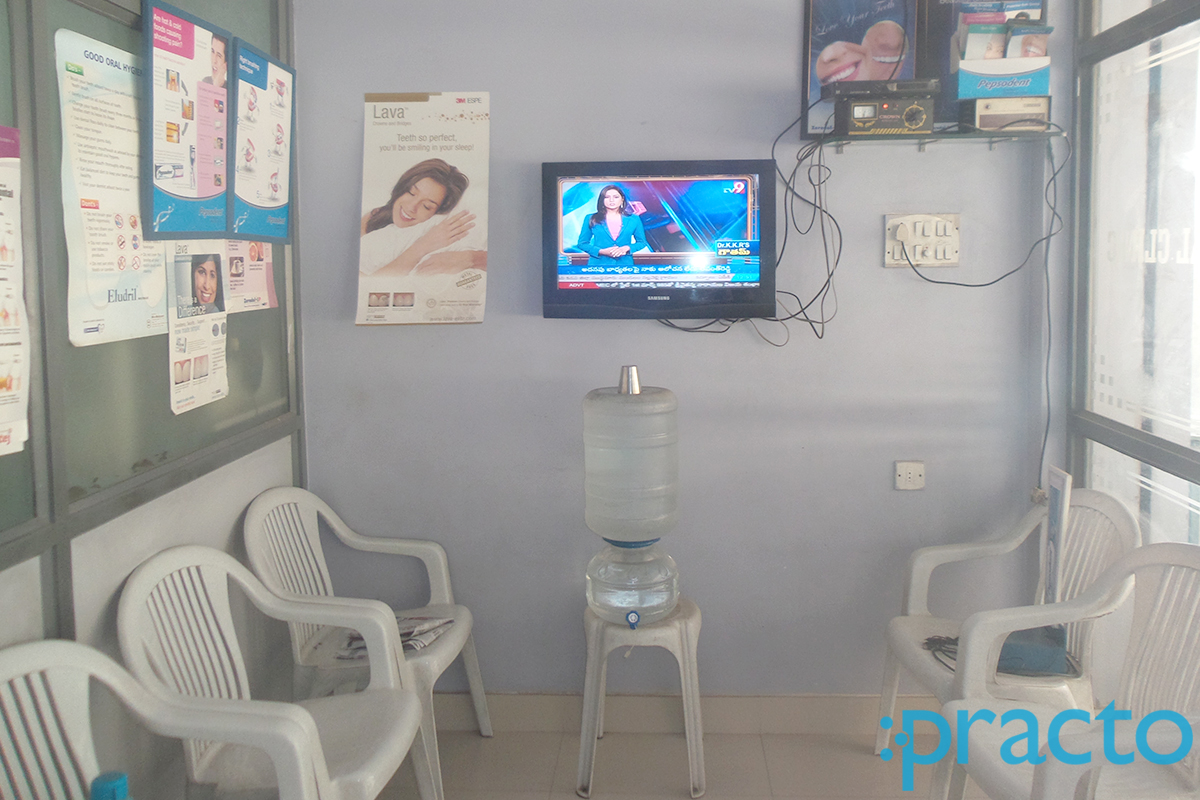 Waiting Area at Sri Sai Dental Clinic Musheerabad Hyderabad